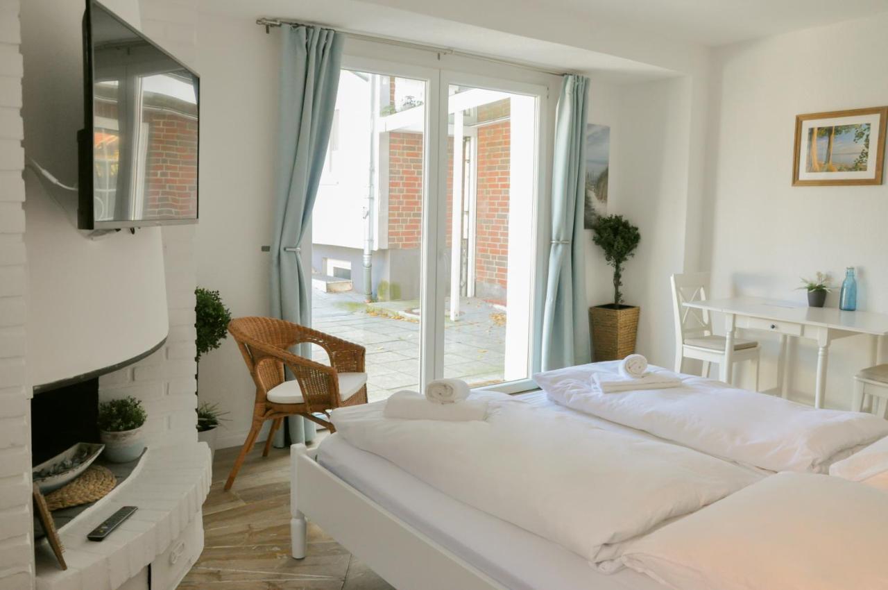 Am Hafensteig 19 Apartment นอยชตัดท์ อิน โฮลชไตน์ ภายนอก รูปภาพ