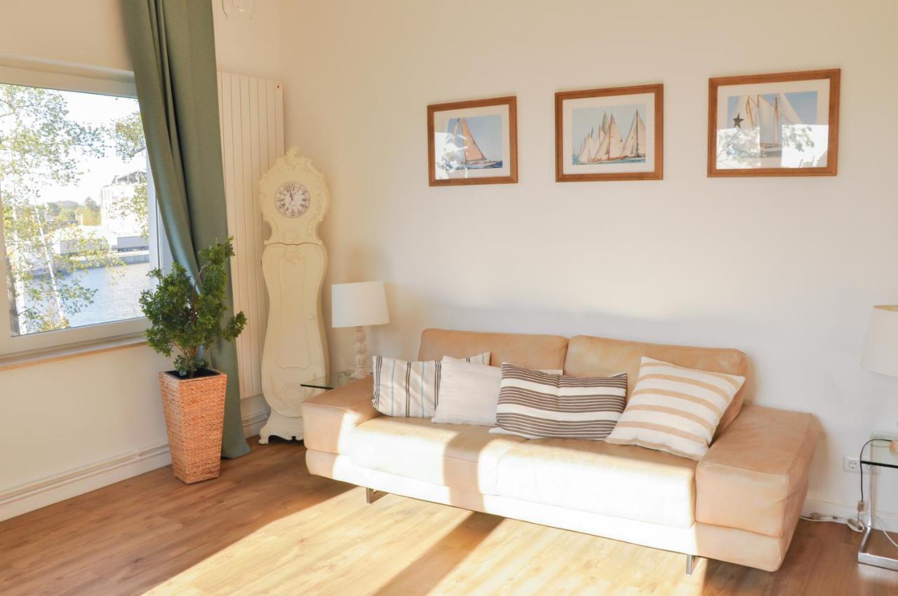 Am Hafensteig 19 Apartment นอยชตัดท์ อิน โฮลชไตน์ ภายนอก รูปภาพ