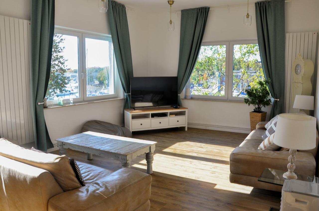Am Hafensteig 19 Apartment นอยชตัดท์ อิน โฮลชไตน์ ภายนอก รูปภาพ